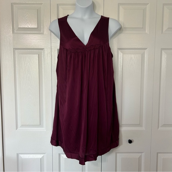 Vintage Vanity Fair Romantic Slip Dress Size 3XL, floral embellishments - Picture 7 of 16